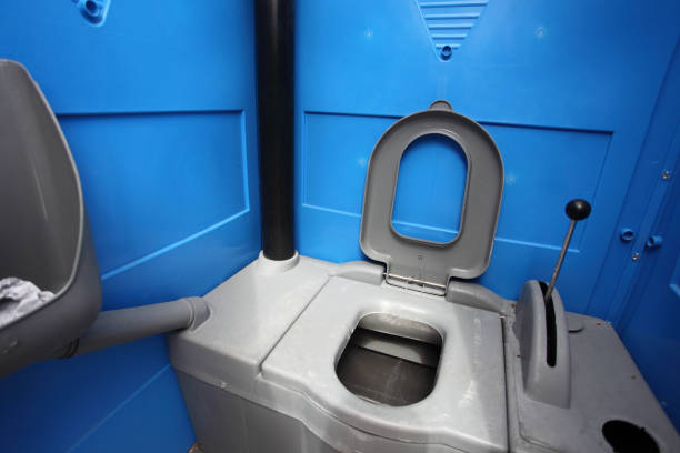 Portable Toilet Options We Offer in Windsor, IL